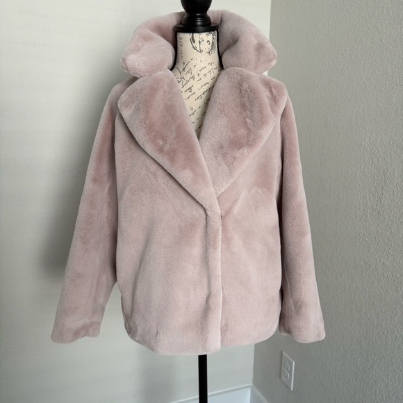 H&M Faux Fur Light Pink Coat Jacket Size XS - Picture 2 of 7